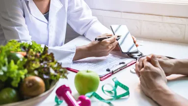 Talking with an oncology dietitian
